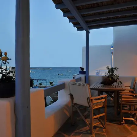 Evita * Aliki (Paros)