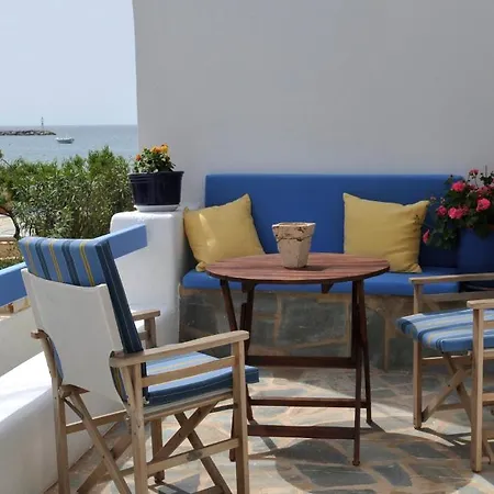 Evita * Aliki (Paros)